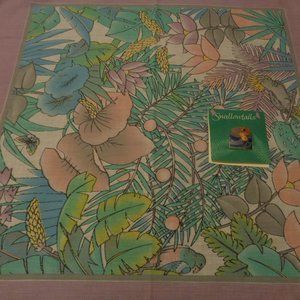 PASTELS FOLIAGE BUTTERFLY SCARF BEAVER PIN